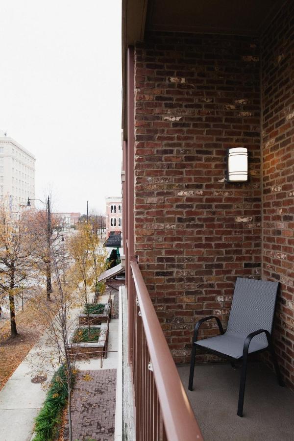 Dwella At 79 Commerce Street Montgomery Bagian luar foto